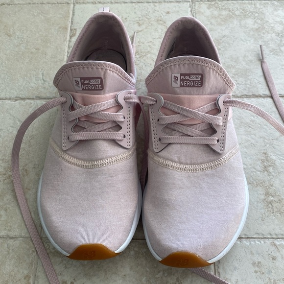 New balance fuel core nergize 7.5 pale blush pink sneaker - Picture 1 of 6